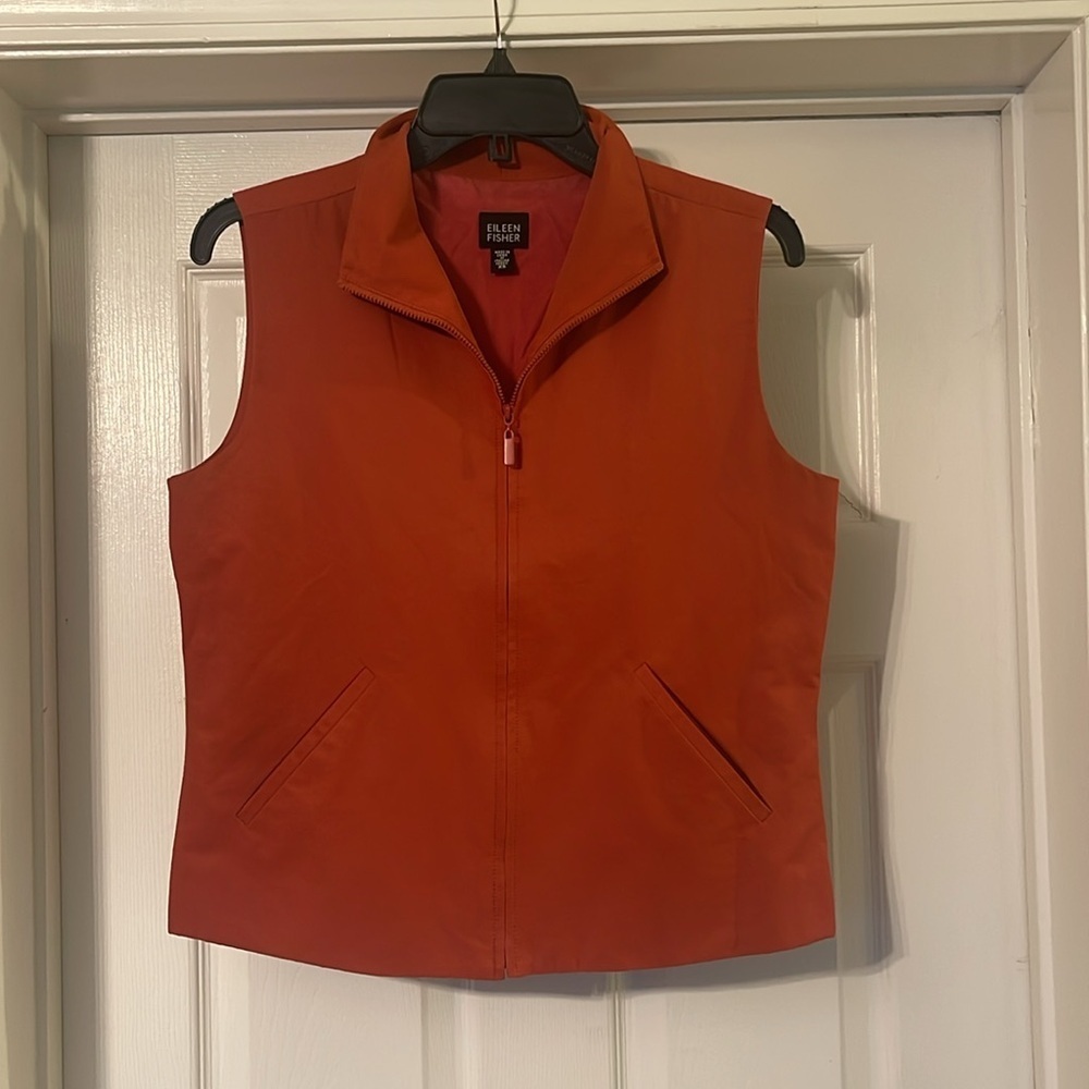 Eileen Fisher - full zip rust colored vest - two pockets - size XS